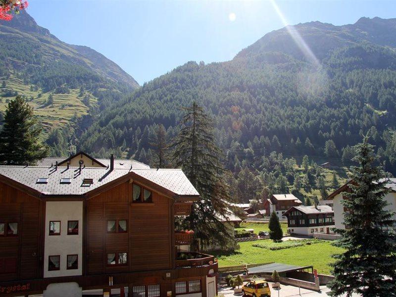Typically Swiss Taescherhof 3* Täsch