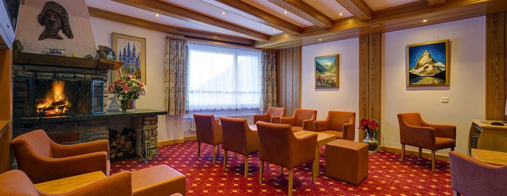 Hotel Typically Swiss Taescherhof