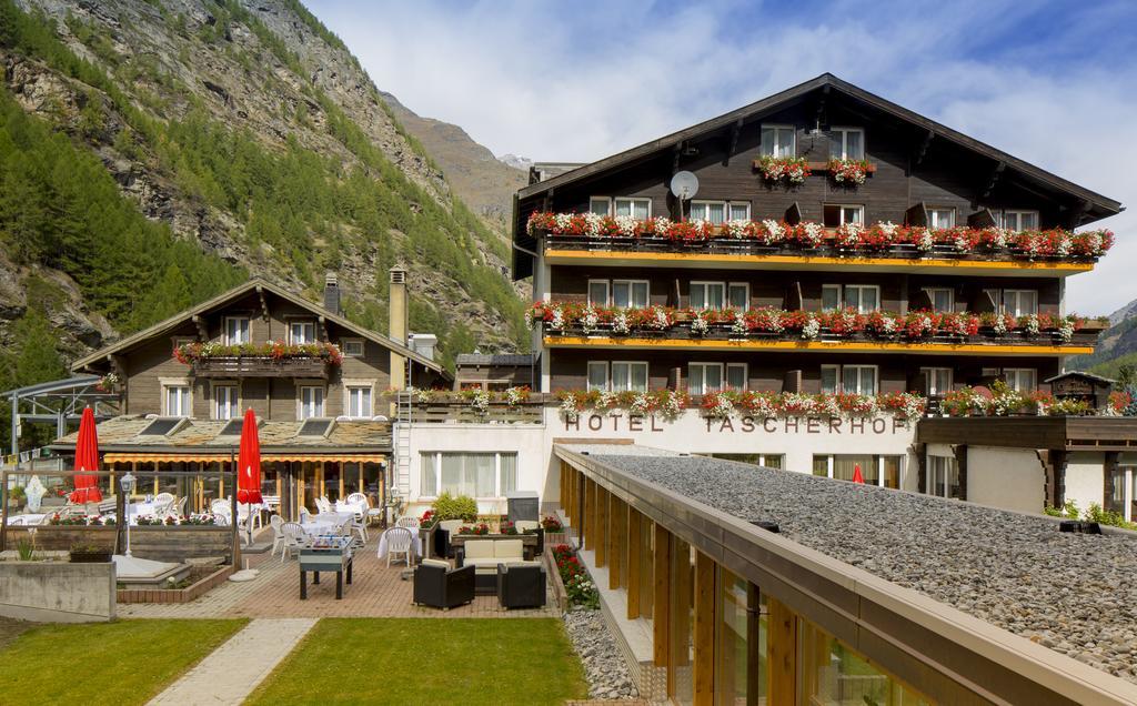 Typically Swiss Taescherhof Hotel 3*