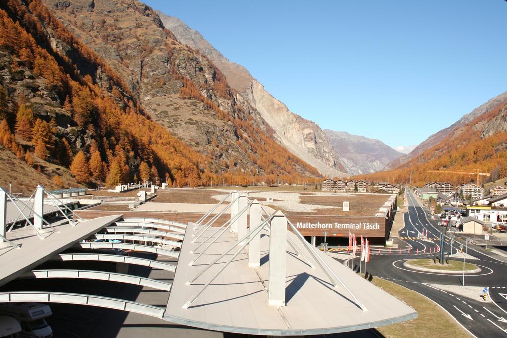 Typically Swiss Taescherhof Hotel Täsch