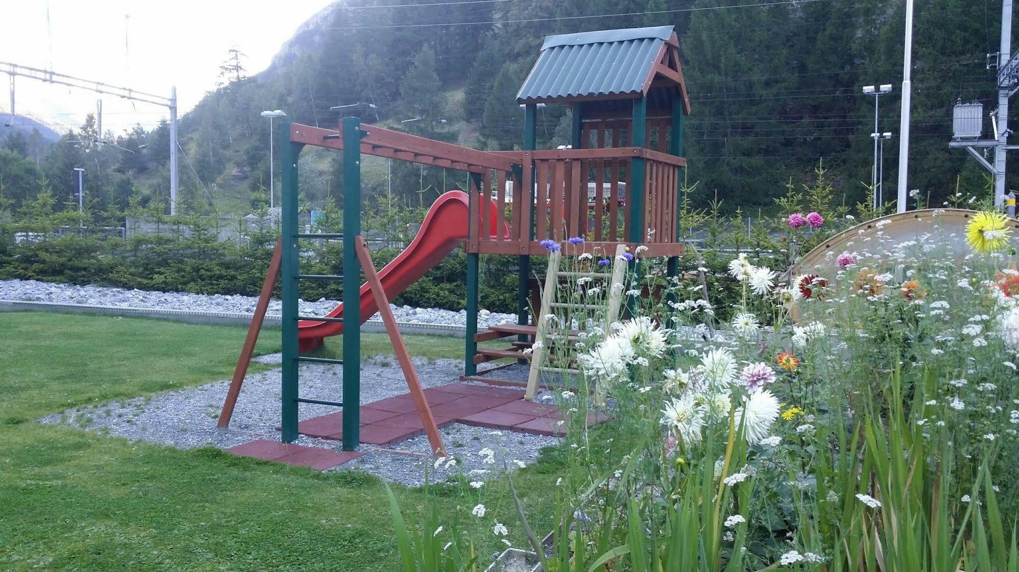 Typically Swiss Taescherhof Täsch