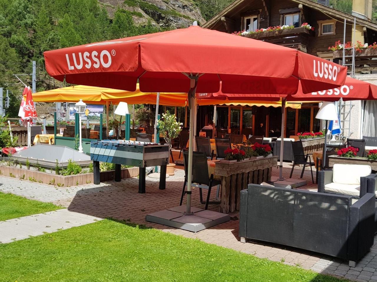 Typically Swiss Taescherhof Hotel Täsch